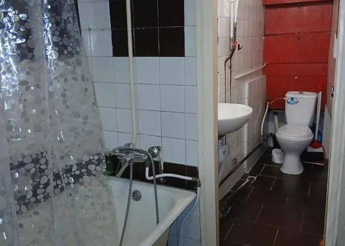 бюджетная на леси украинки Apartamento Leópolis